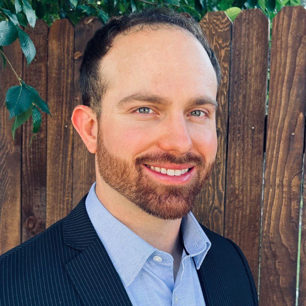 Adam Pickle Headshot